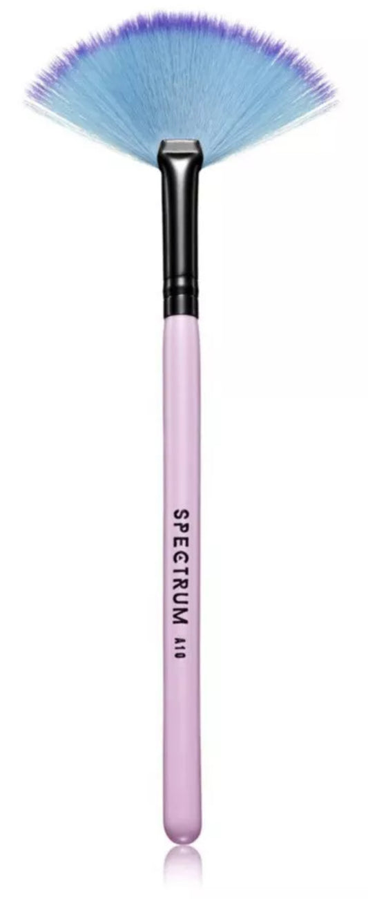 Spectrum Small Fan Brush
